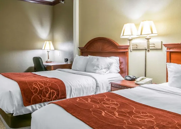 Comfort Suites
